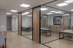 Mamparas y Divisiones Acristaladas para Oficinas en Barcelona