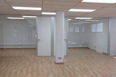 Mamparas y Divisiones Acristaladas para Oficinas en Barcelona AGUA-1