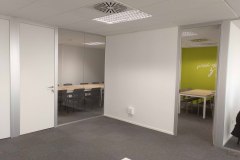 Mamparas y Divisiones Acristaladas para Oficinas en Barcelona FINDER-1