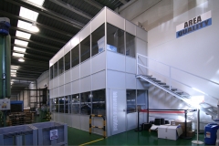 Mamparas y divisiones de oficina y despachos para altillos en Barcelona