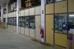 Mamparas y divisiones de oficina y despachos para altillos en Barcelona