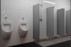 Cabinas fenolicas en Barcelona, aseos vestuarios Barcelona 2