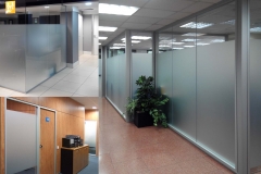 Mamparas y Divisiones para Oficinas de vidrio con vinilos en Barcelona