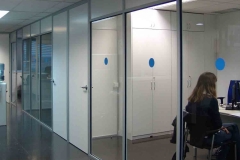 Mamparas y divisiones de oficinas Symple en Barcelona 3